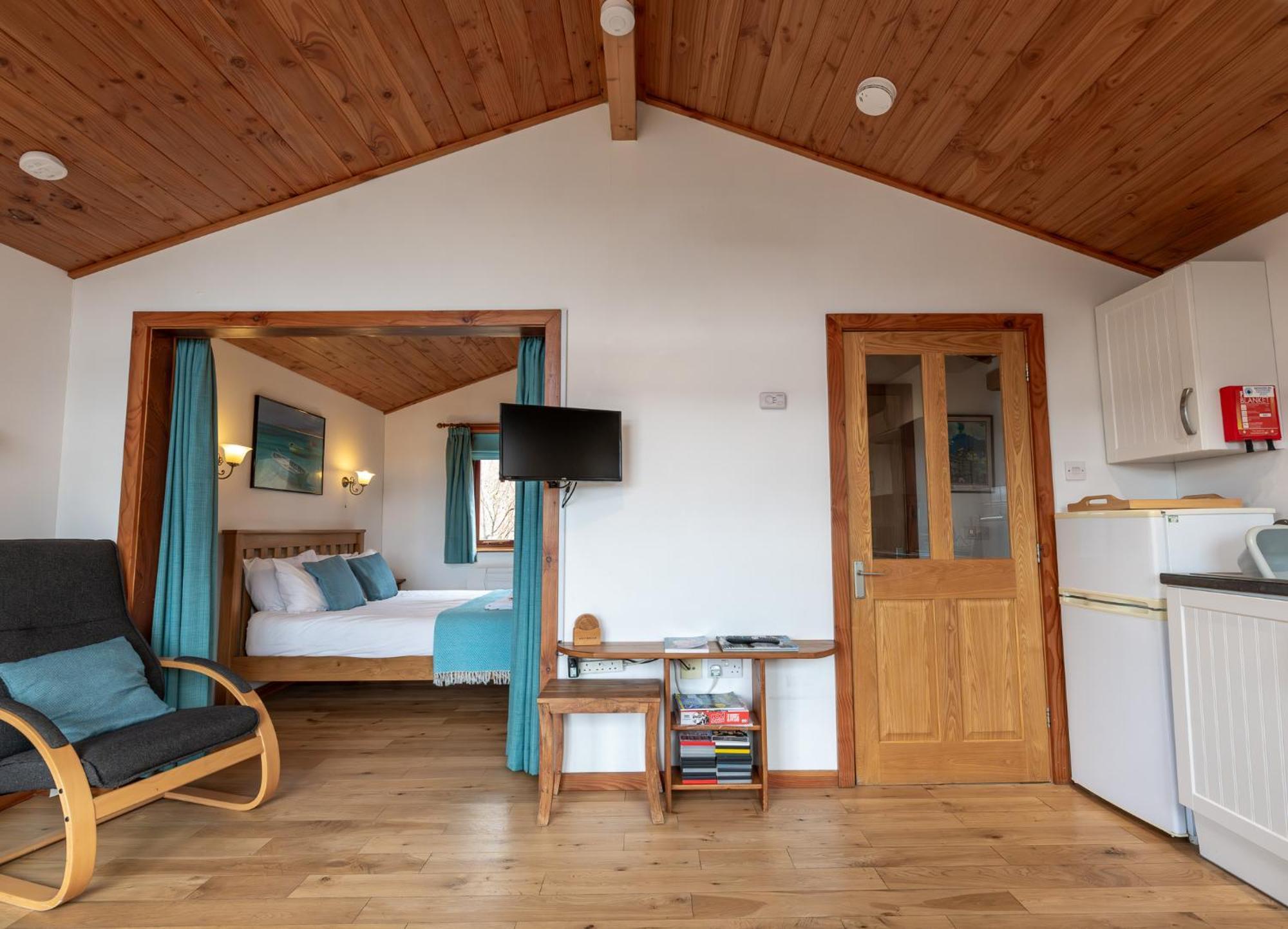 Loch Insh Chalets Ltd Kincraig Habitación foto